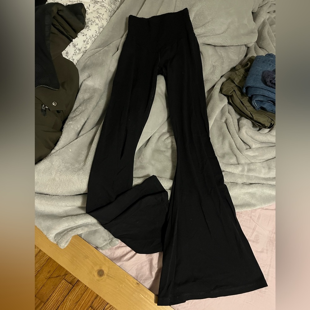 Aerie offline flare yoga pants